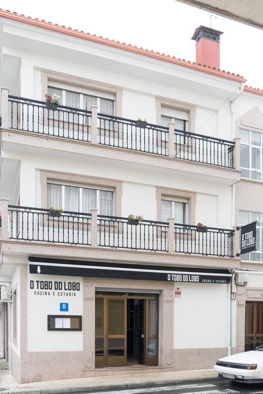 O Tobo Do Lobo Hotel Melide Exterior photo